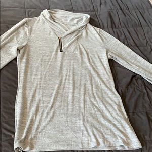 Oversized, long, gray zip up